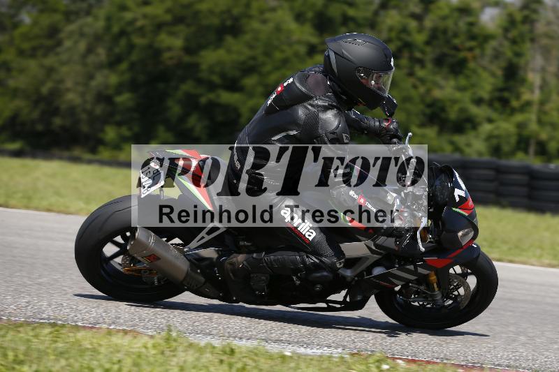 /Archiv-2024/29 12.06.2024 MOTO.CH Track Day ADR/Gruppe gelb/107